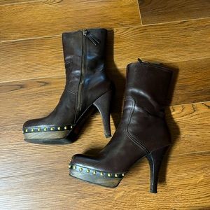 MIU MIU BROWN boots mid calf with gold studded details and gold toe size 37 (7)